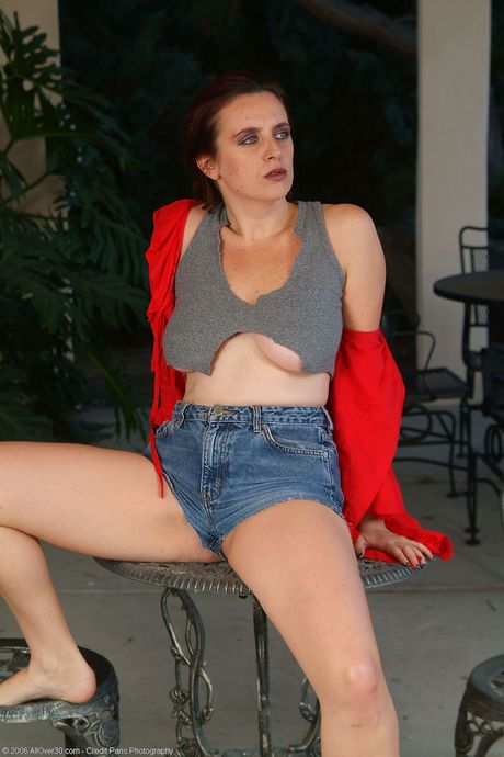 Moms Saggy Tits Pics
